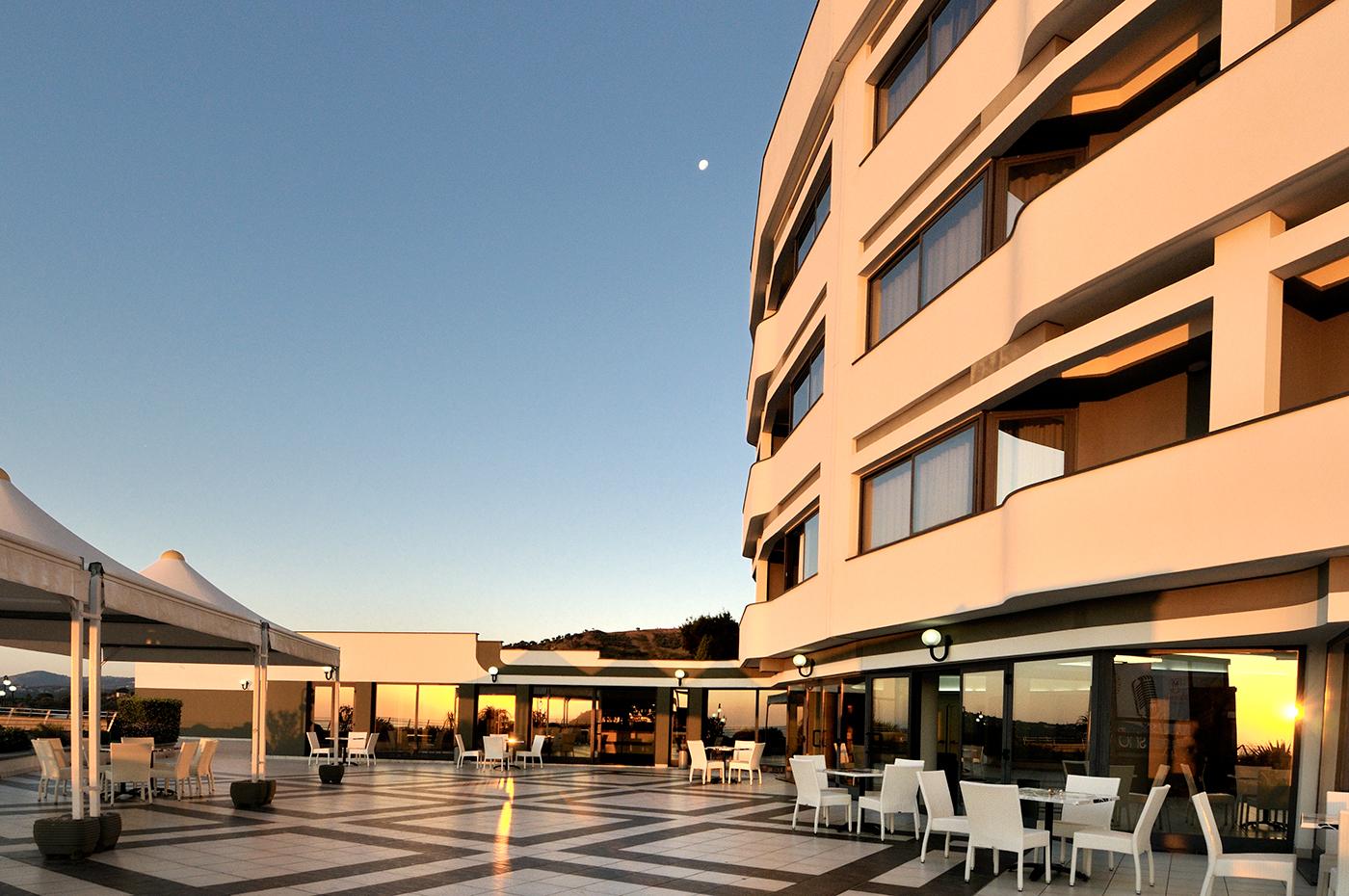Park Hotel Mirabeau مونتيبيان المظهر الخارجي الصورة