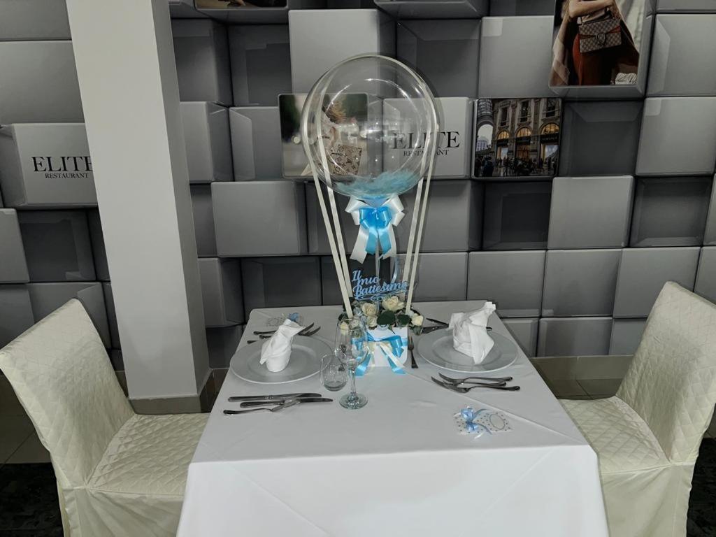 Park Hotel Mirabeau مونتيبيان المظهر الخارجي الصورة