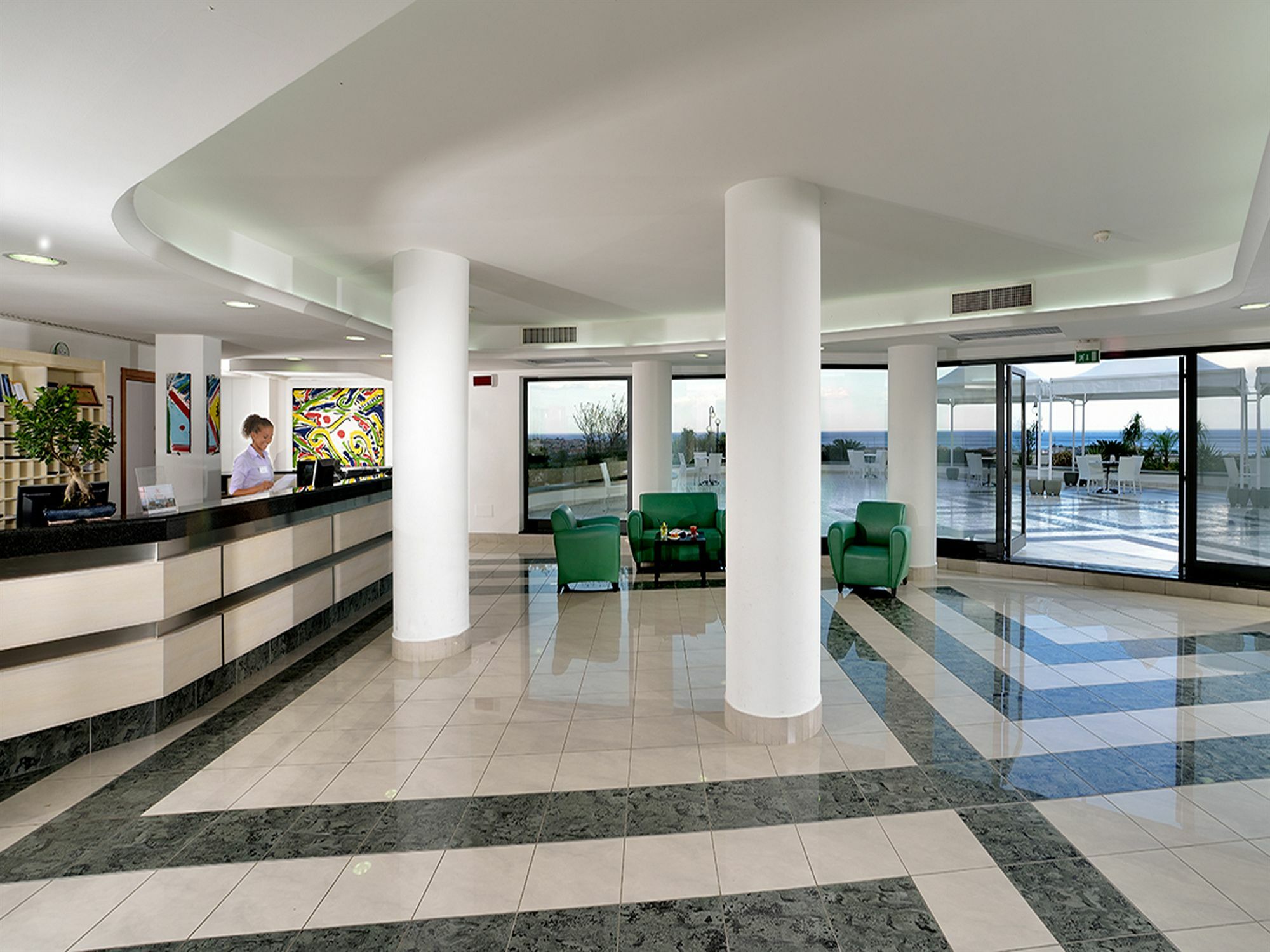Park Hotel Mirabeau مونتيبيان المظهر الداخلي الصورة